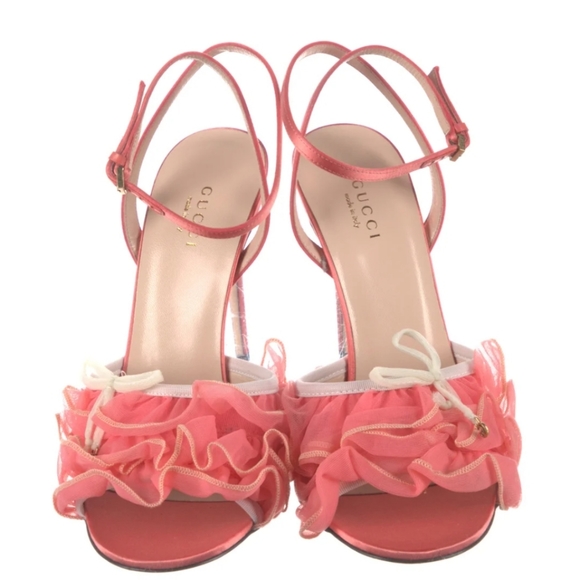 SOLD GUCCI NEW Tulle Ruffle Slingback Peach Heels Size 38 - Picture 4 of 9